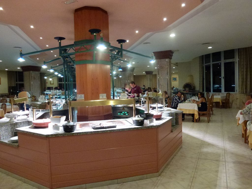 p1010796_buffet_5.jpg